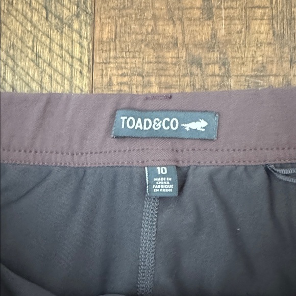 Toad&Co Rover Skort in Raisin - Picture 3 of 7